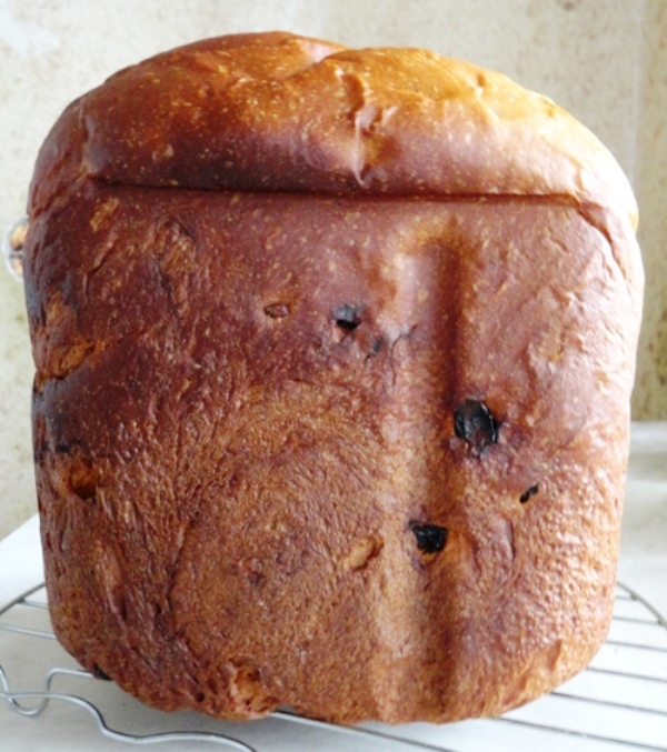 Kulich Royal kenyérsütőben