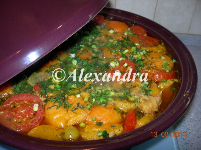 Tagine de pollo con orejones y otras recetas de tagine