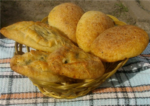 Empanadas de masa de cuajada con acedera