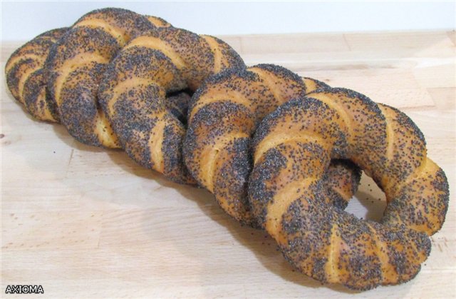 Turkish bagels (Simity)