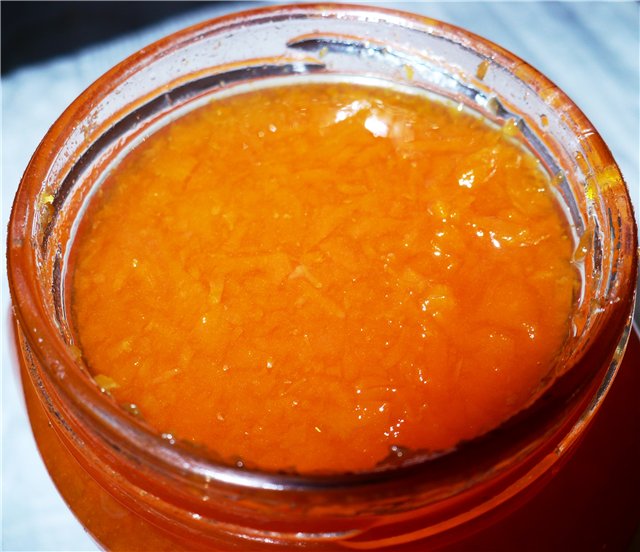 Marmellata di carote all'arancia