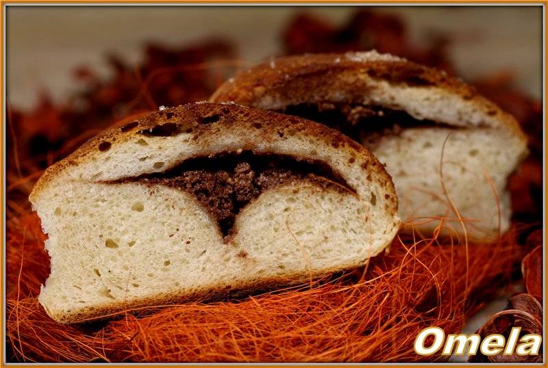 Bollos de natillas con relleno de crema de chocolate