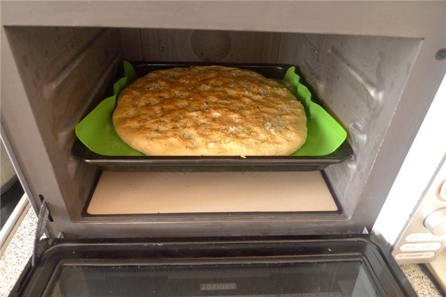 Ziemniak Focaccia z cebulą