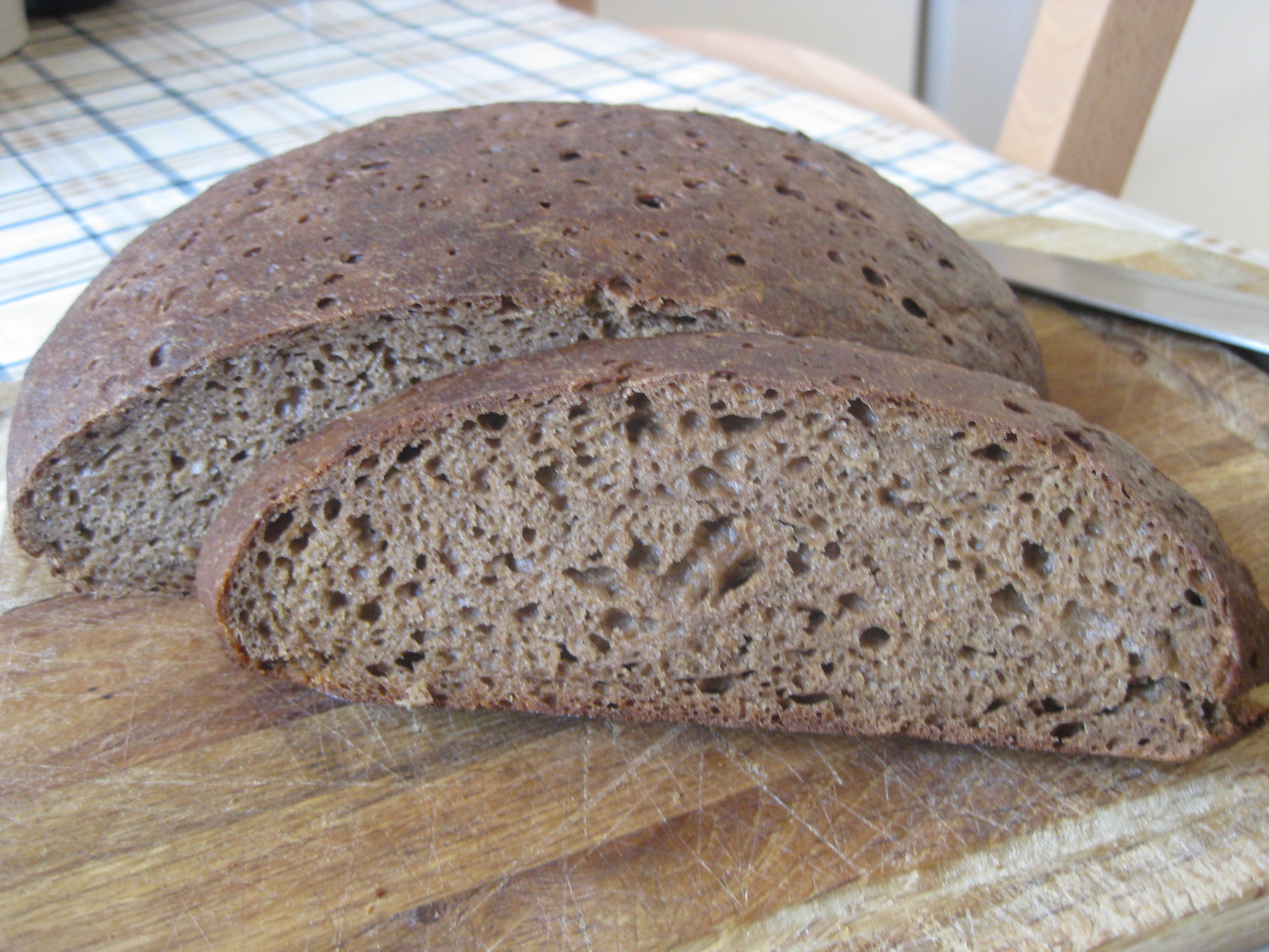 Pane di segale a base di russo