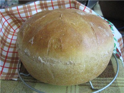 Pan de masa madre en el horno