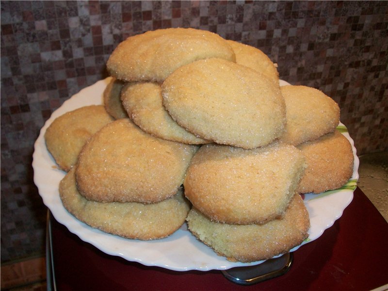 Biscotti di pasta frolla allo zucchero (in olio vegetale)