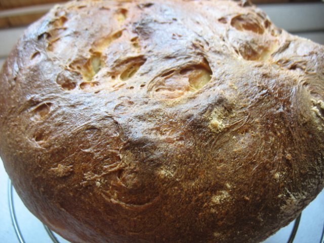 Bread Como (Pane di Como) in the oven (not to be confused with Pane di Come Antico)