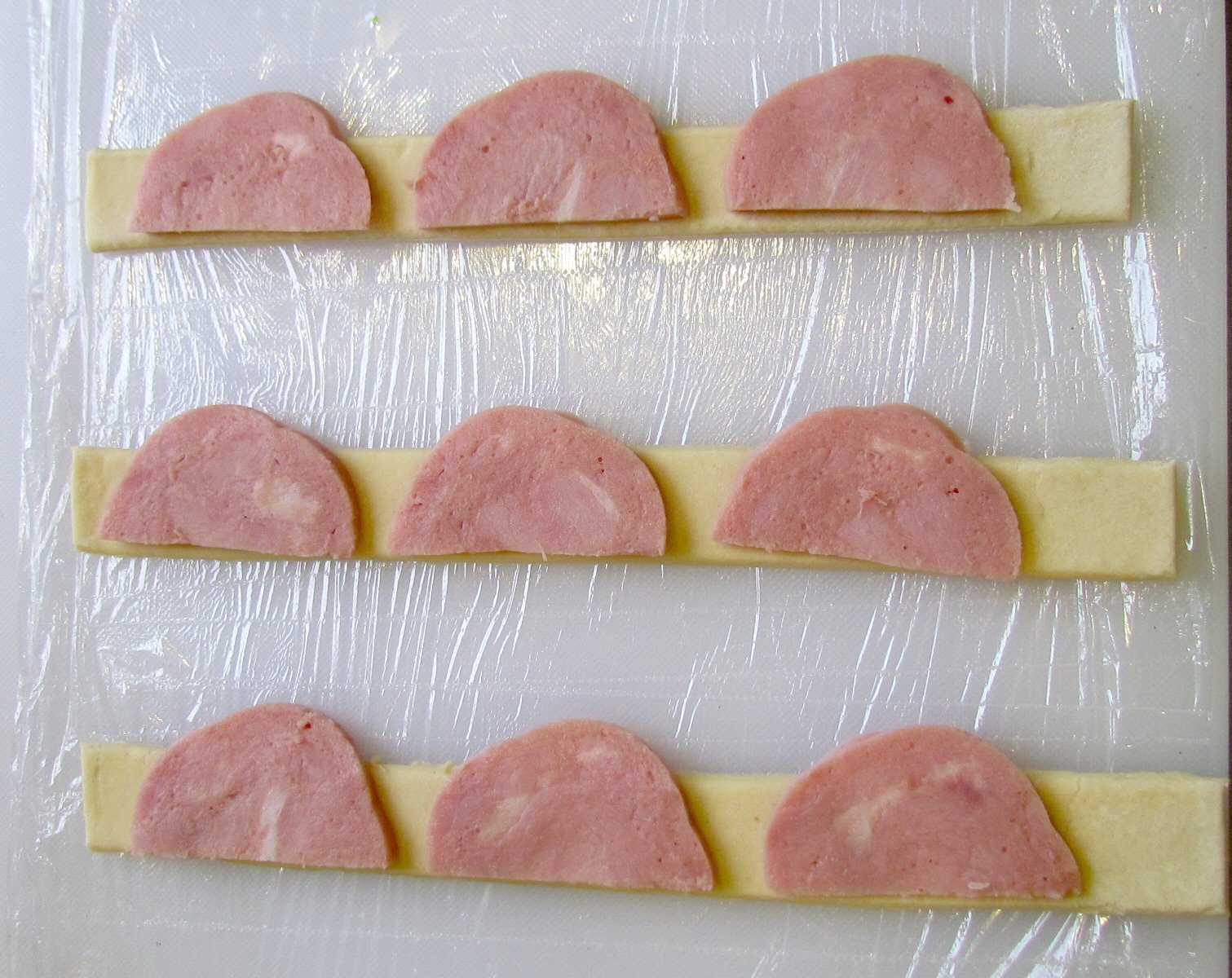 Kiełbasa w Cieście Francuskim (piekarnik)