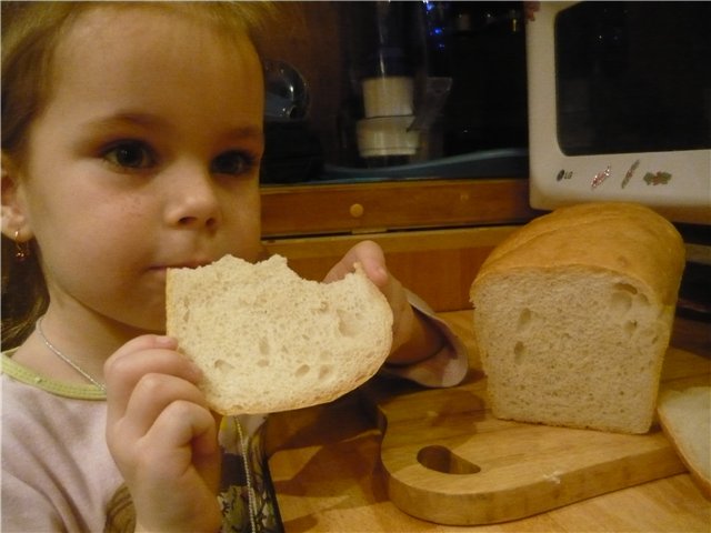 Tarwebrood op rijp deeg (zelfrijzend)