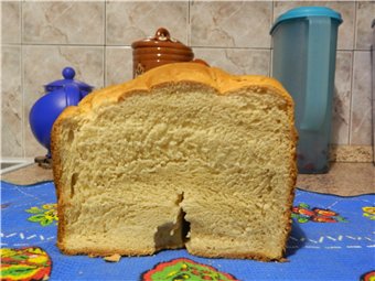 Pan de trigo con miel y requesón (panificadora)