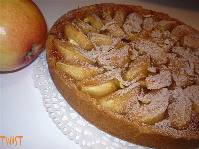 טארט תפוחים נורמני (Tarte aux pommes Normande)