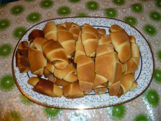 Bagel di lievito con marmellata di plastica