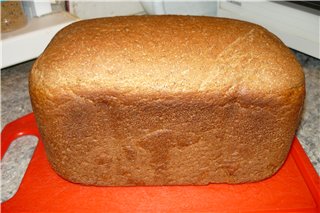 Pan de centeno - Pumpernickel (Autor Zarina) en una panificadora