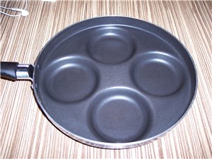 Egg pan