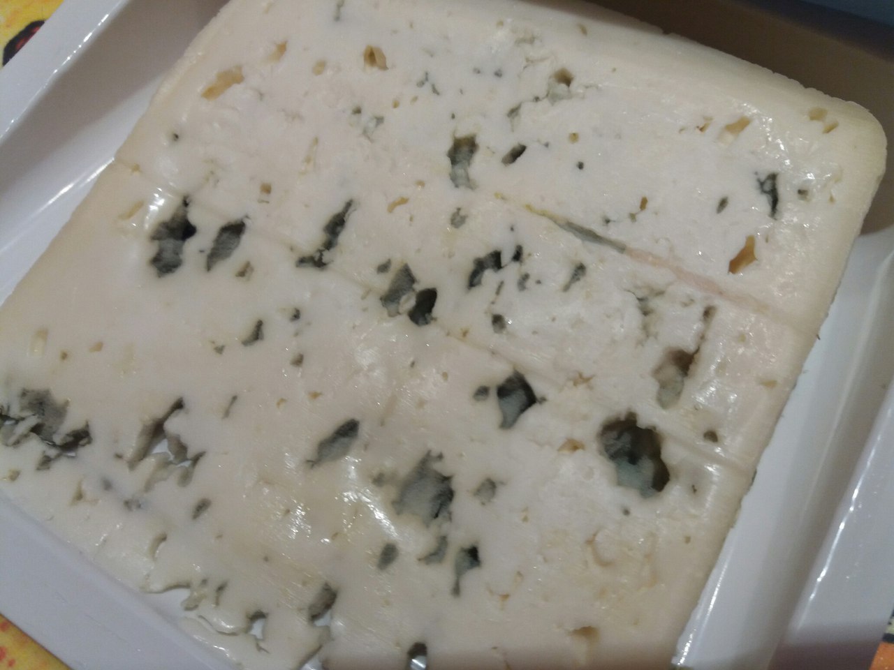 Crema di broccoli (broccoli and blue cheese cream soup)