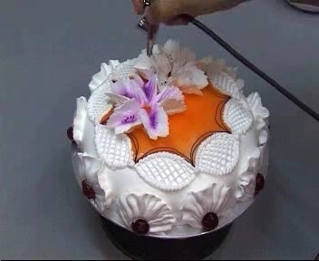 Mga Ideya sa Pagpapalamuti ng Cake