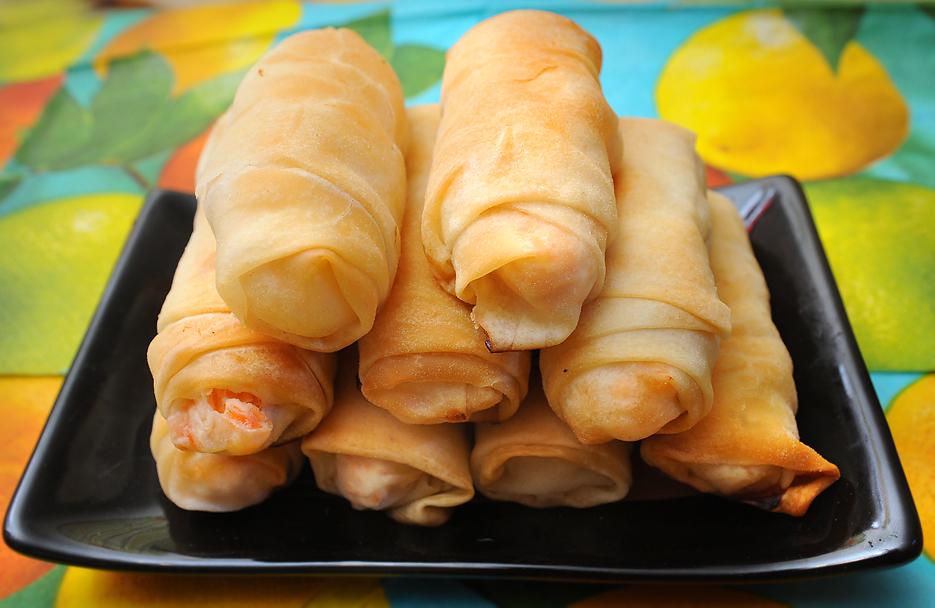 Fideos caseros, ravioles y todo para hacerlos