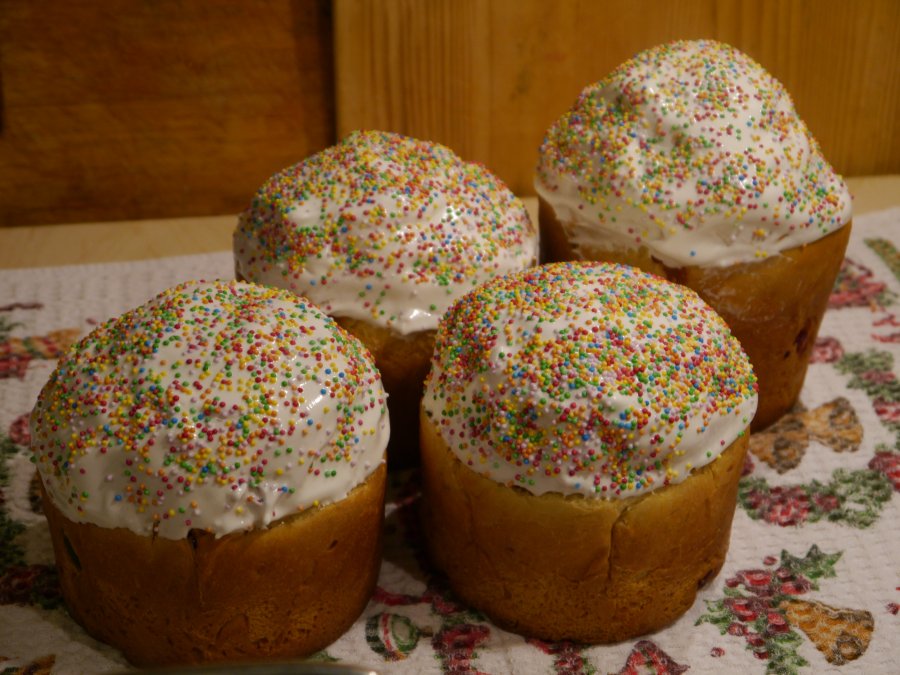 Cold Night Pastry Cake autorstwa Maggie Gleser