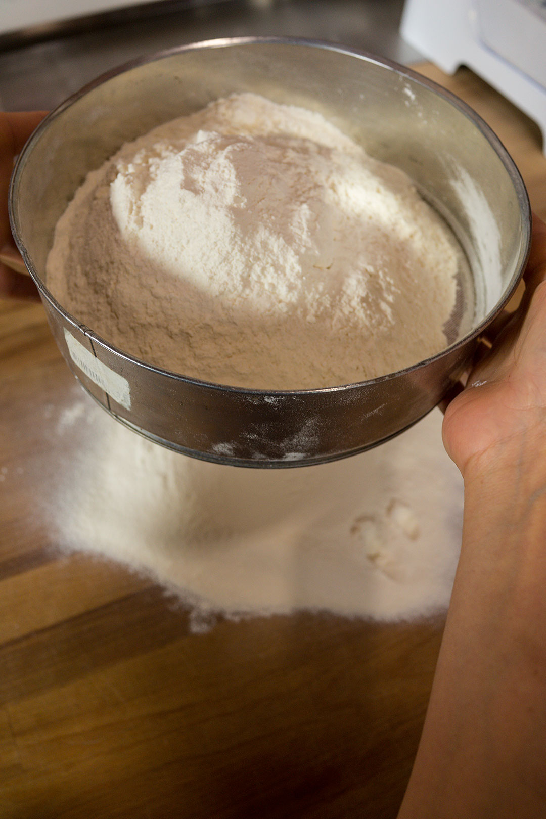 Hoe bak je een Oezbeekse flatbread in een conventionele oven?