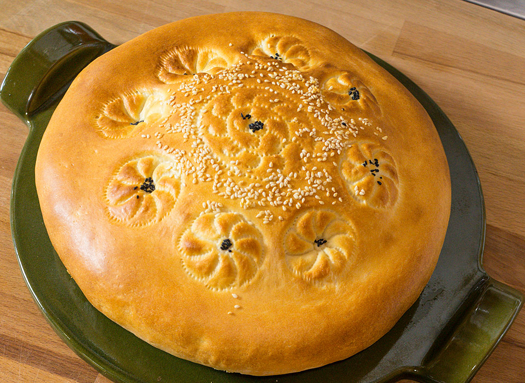 Come cuocere una focaccia uzbeka in un forno convenzionale?