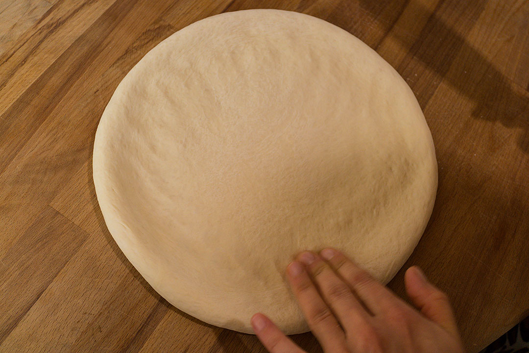 Hoe bak je een Oezbeekse flatbread in een conventionele oven?