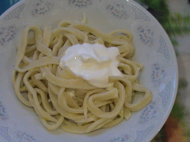 Fideos caseros, ravioles y todo para hacerlos