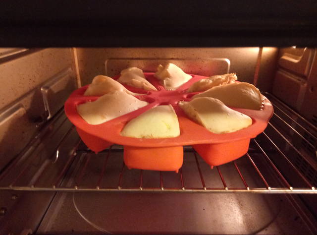 Jellied dough patties with canned fish and potatoes