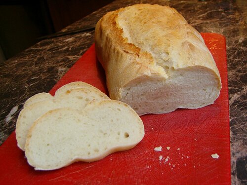 Pan de trigo sobre masa madura (autoleudado)