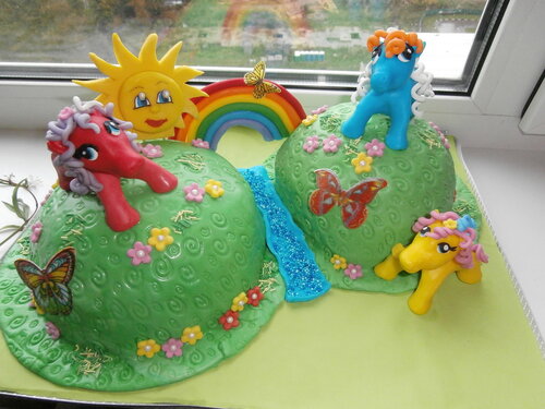 Cartoon Cakes