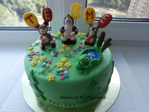 Cartoon Cakes