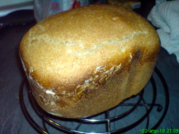 Pane di segale Senza niente (forno, macchina per il pane, pentola a cottura lenta)