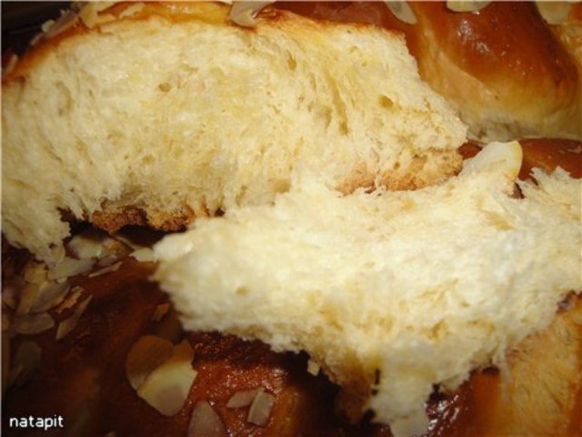 Tzureki Greek Easter Bread