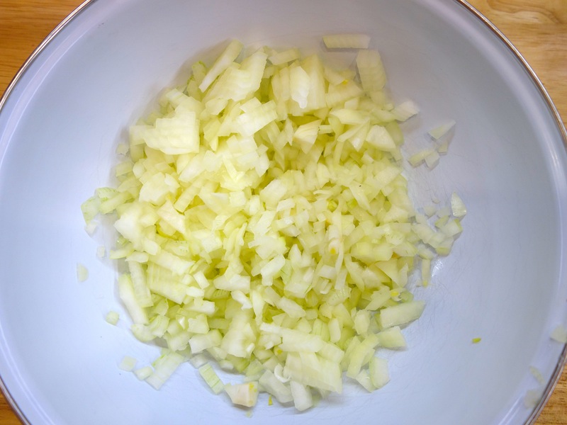 Varkensribbetjes in honing en appels