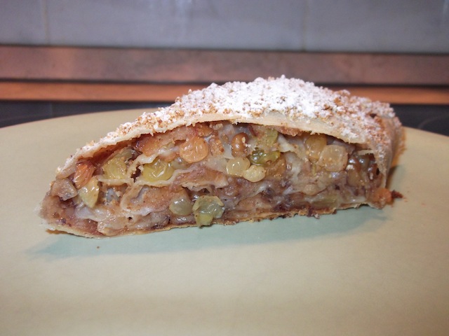 Wiedeński strudel jabłkowy