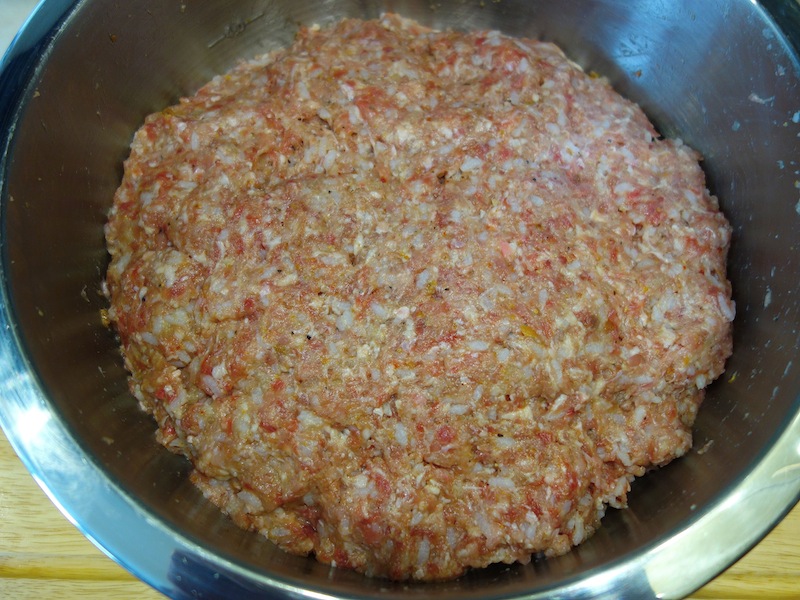 Polpette in salsa di pomodoro con verdure