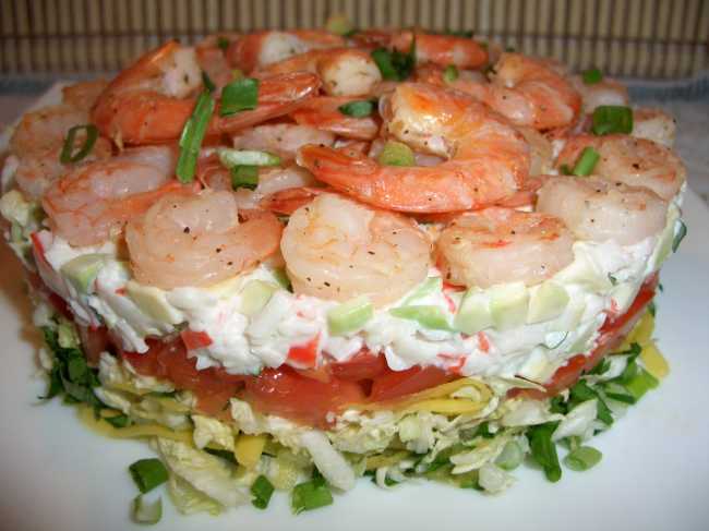 Salade met krab en garnalen