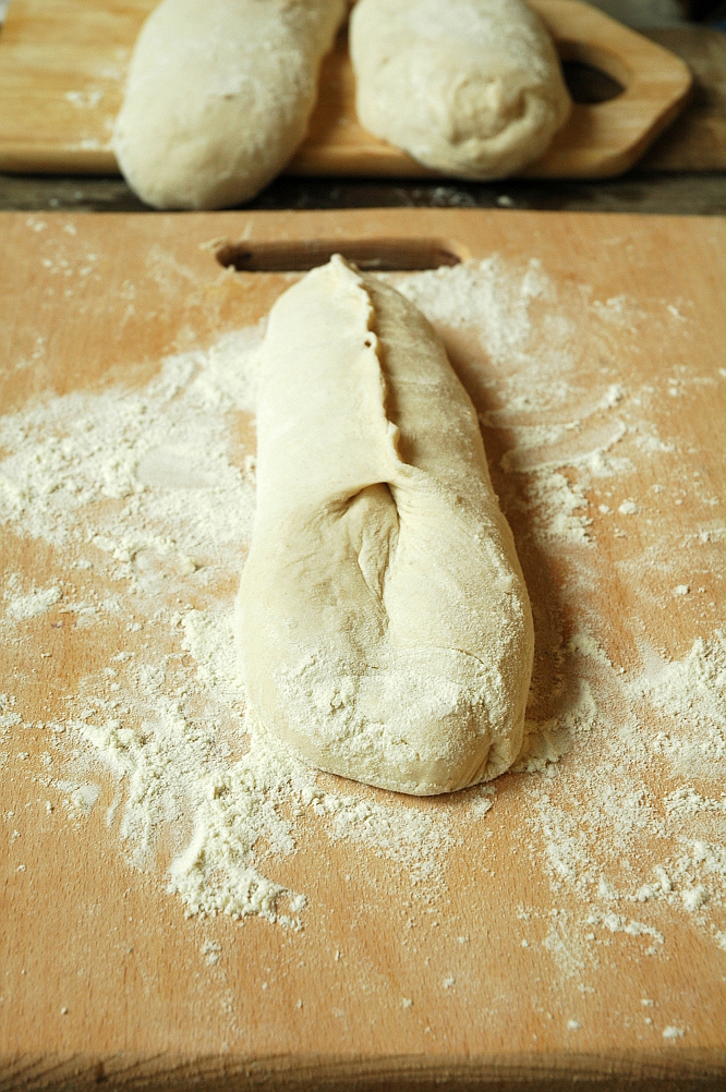 How to bake a baguette in the oven?