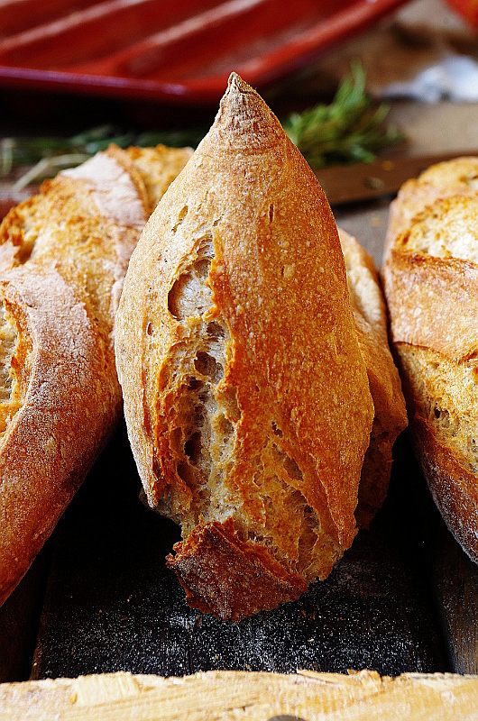 Hoe bak je een stokbrood in de oven?