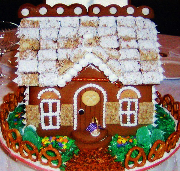 Gingerbread house (how to assemble and decorate)