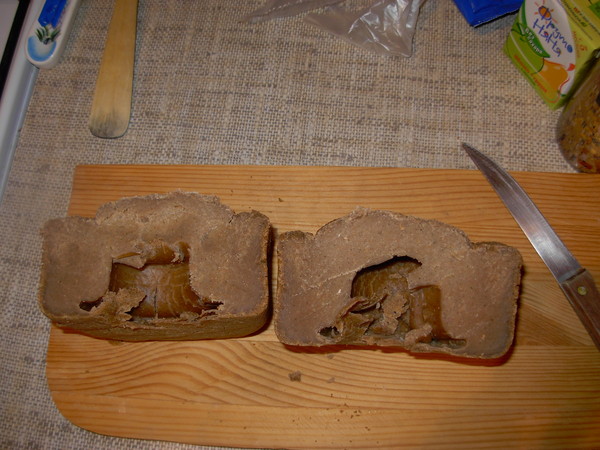 Shaped wheat-rye bread with kefir sourdough from Admin. ( in the oven)