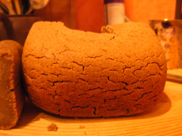 Shaped wheat-rye bread with kefir sourdough from Admin. ( in the oven)