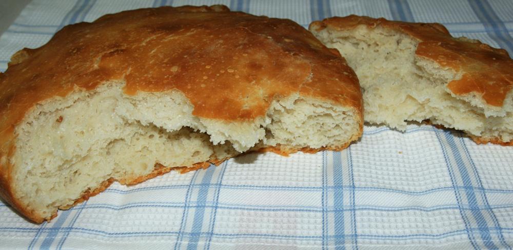 Brood zonder te kneden in de Shteba snelkookpan