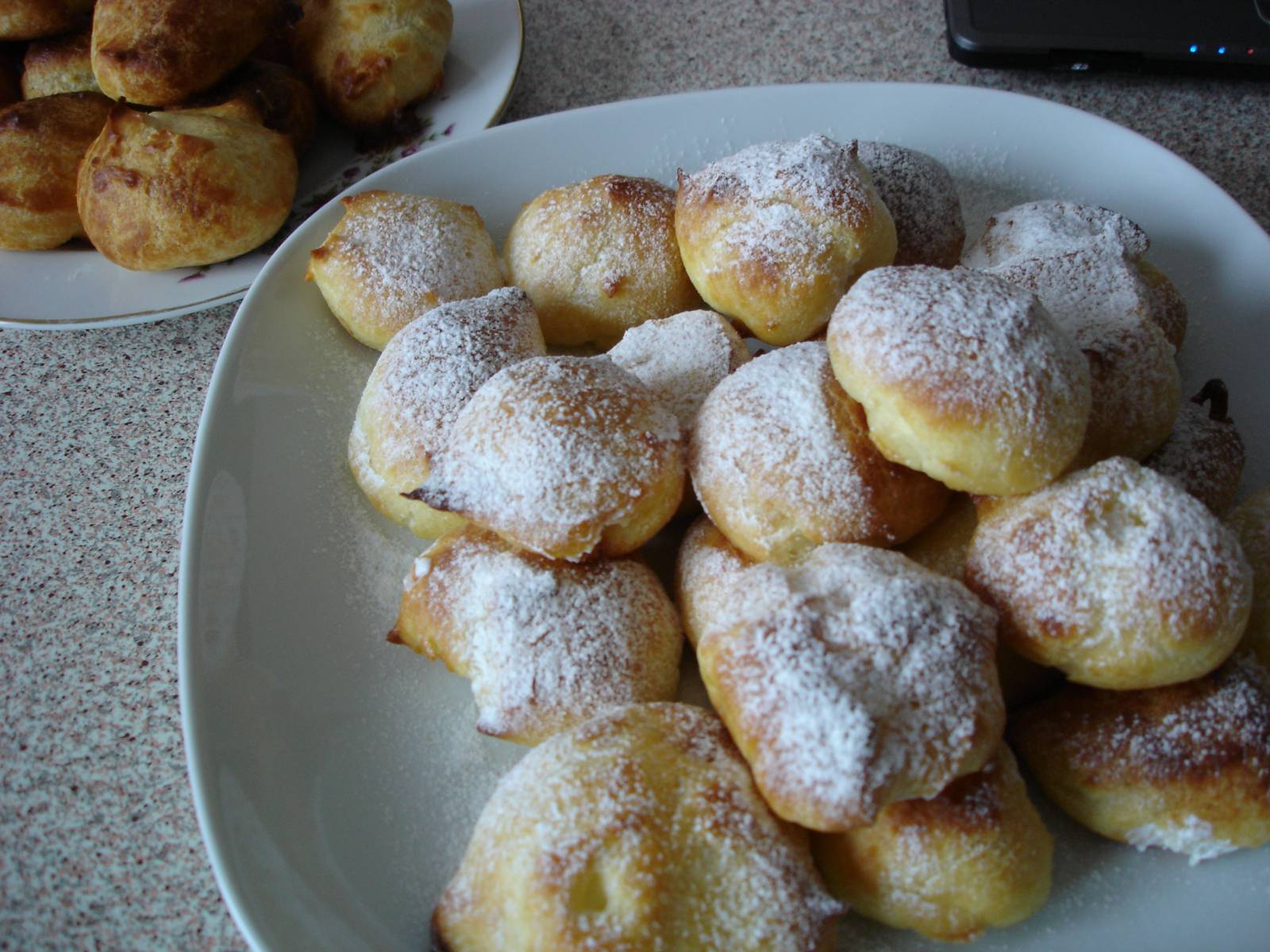 Puding sütemények (receptgyűjtemény)