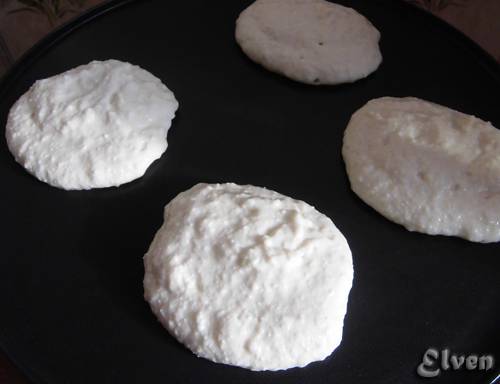 Tortitas de coco con cuajada