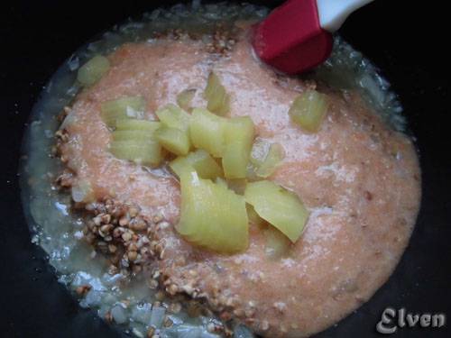 Zuppa di pomodoro lituana