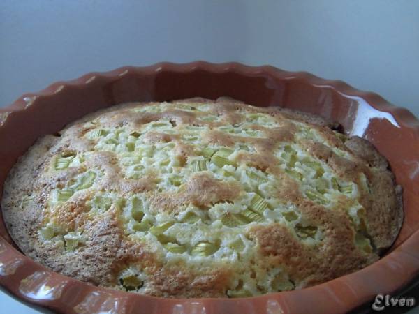 Torta norvegese al rabarbaro (Rabarbrakake)