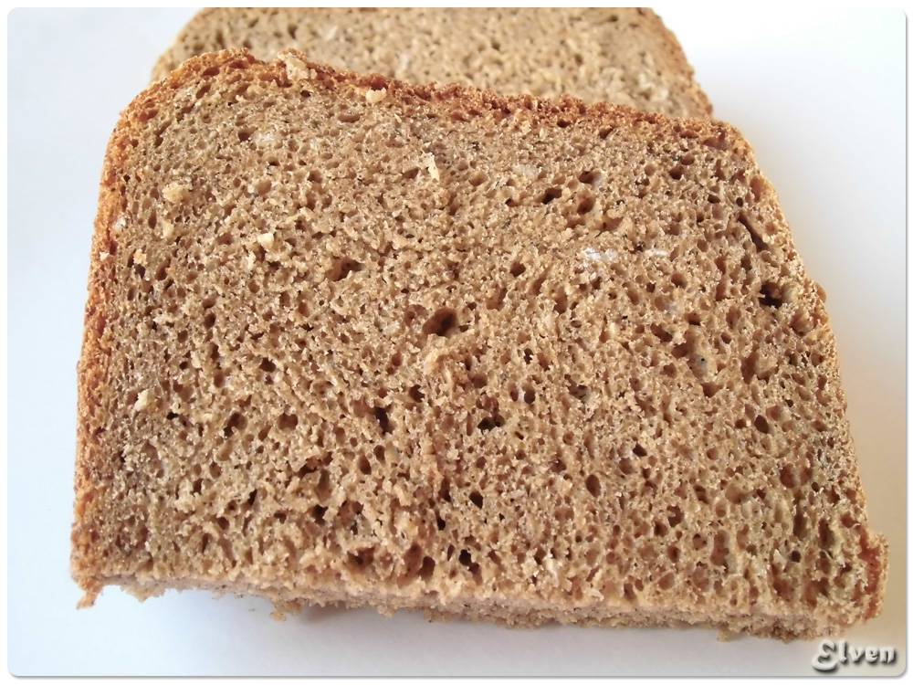 Pane di segale con fiocchi d'avena (macchina per il pane marca 3801)