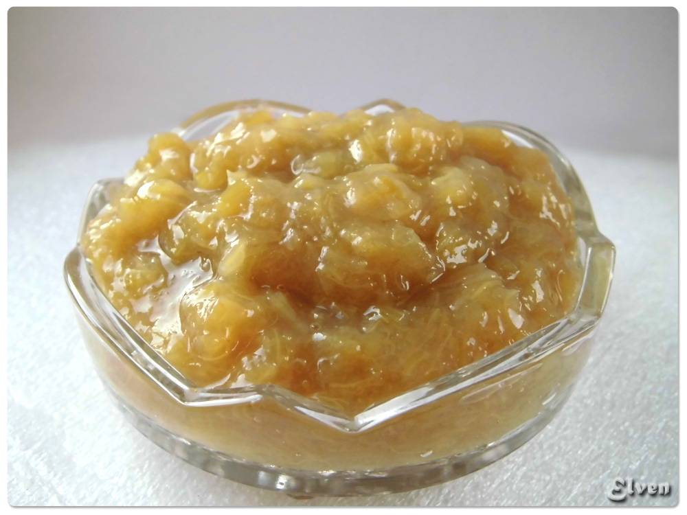 Melmelada de ruibarbre sobre agar-agar