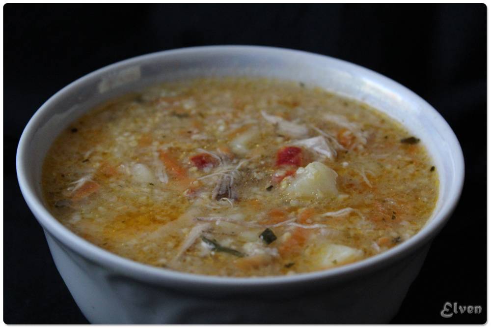 Chicken soup with corn grits