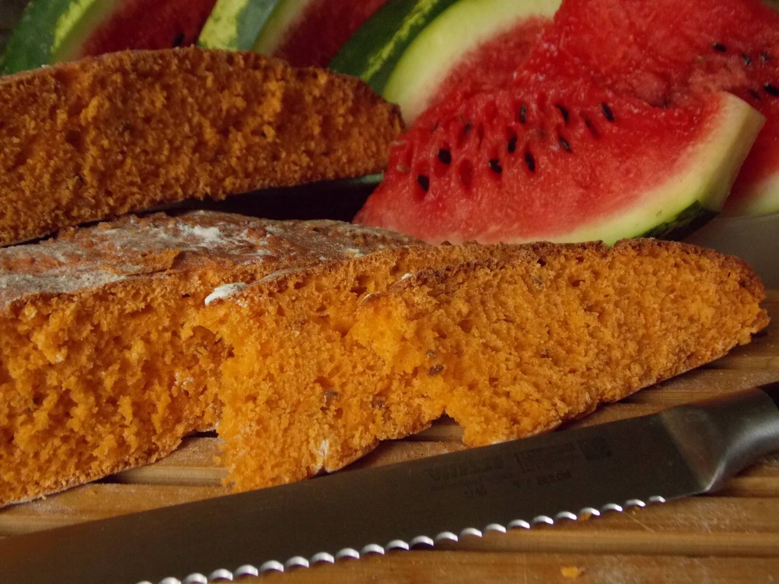 Watermelon bread with flax seeds (oven)